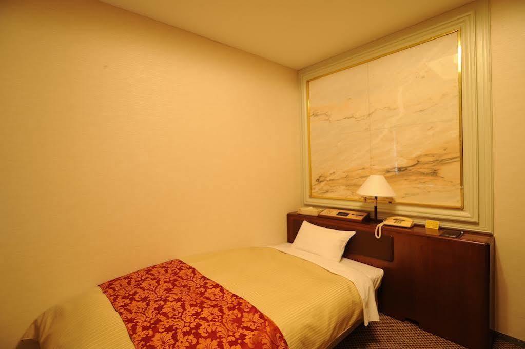 Hotel Sunny Токио Экстерьер фото